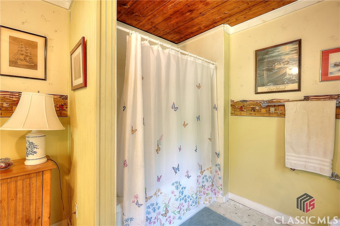4404 Commerce Road Jefferson, GA 30549 - Photo 28 of 43