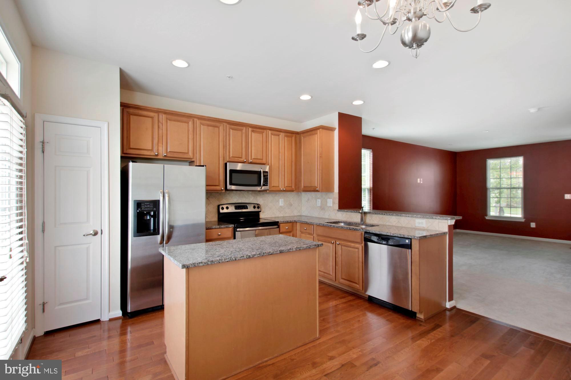 7232 Abbey Road Elkridge, MD 21075 - Photo 10 of 33 Kitchen