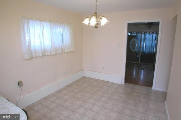 1836 Marshall Road Dundalk, MD 21222 - Photo 11 of 27 Kitchen/Dining Room