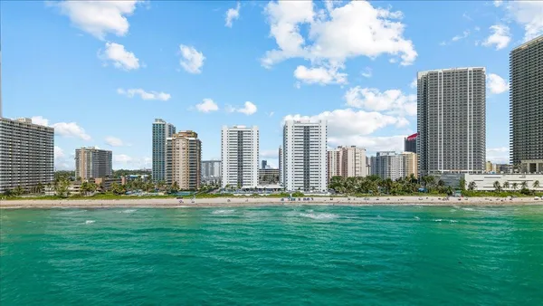 $7,500 | 1890 South Ocean Drive, Unit PH4, Hallandale Beach, FL 33009