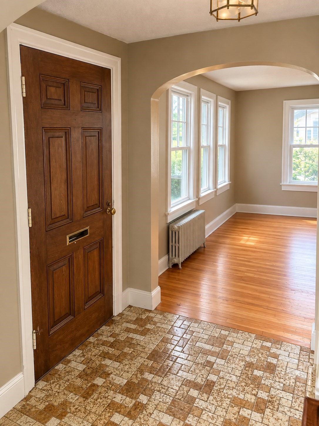 142 Morton Street West Springfield, MA 01089 - Photo 5 of 16 Gallery Image 5