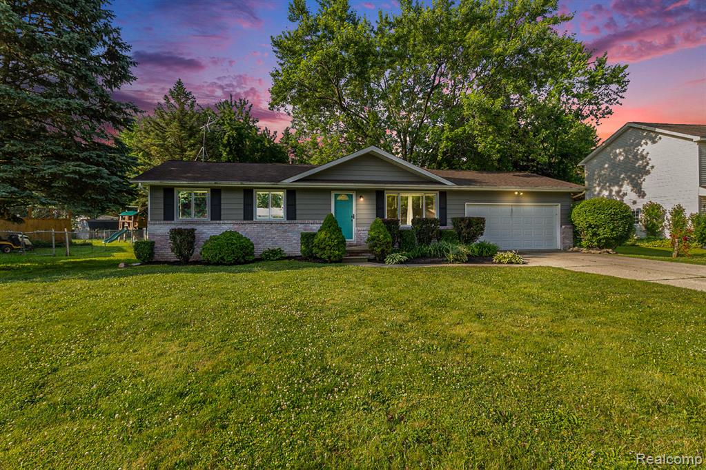 5496 Canonsburg Road Grand Blanc, MI 48439 - Photo 2 of 14 Gallery Image 2
