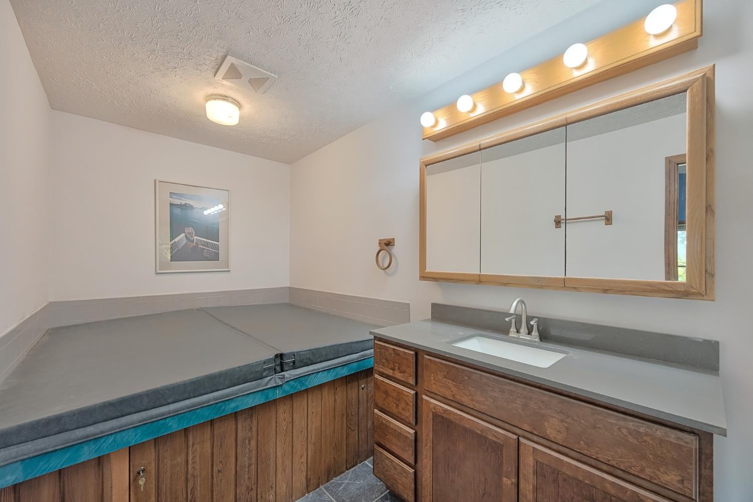 5732 Pleasant Ridge Road Rising Sun, IN 47040 - Photo 21 of 40