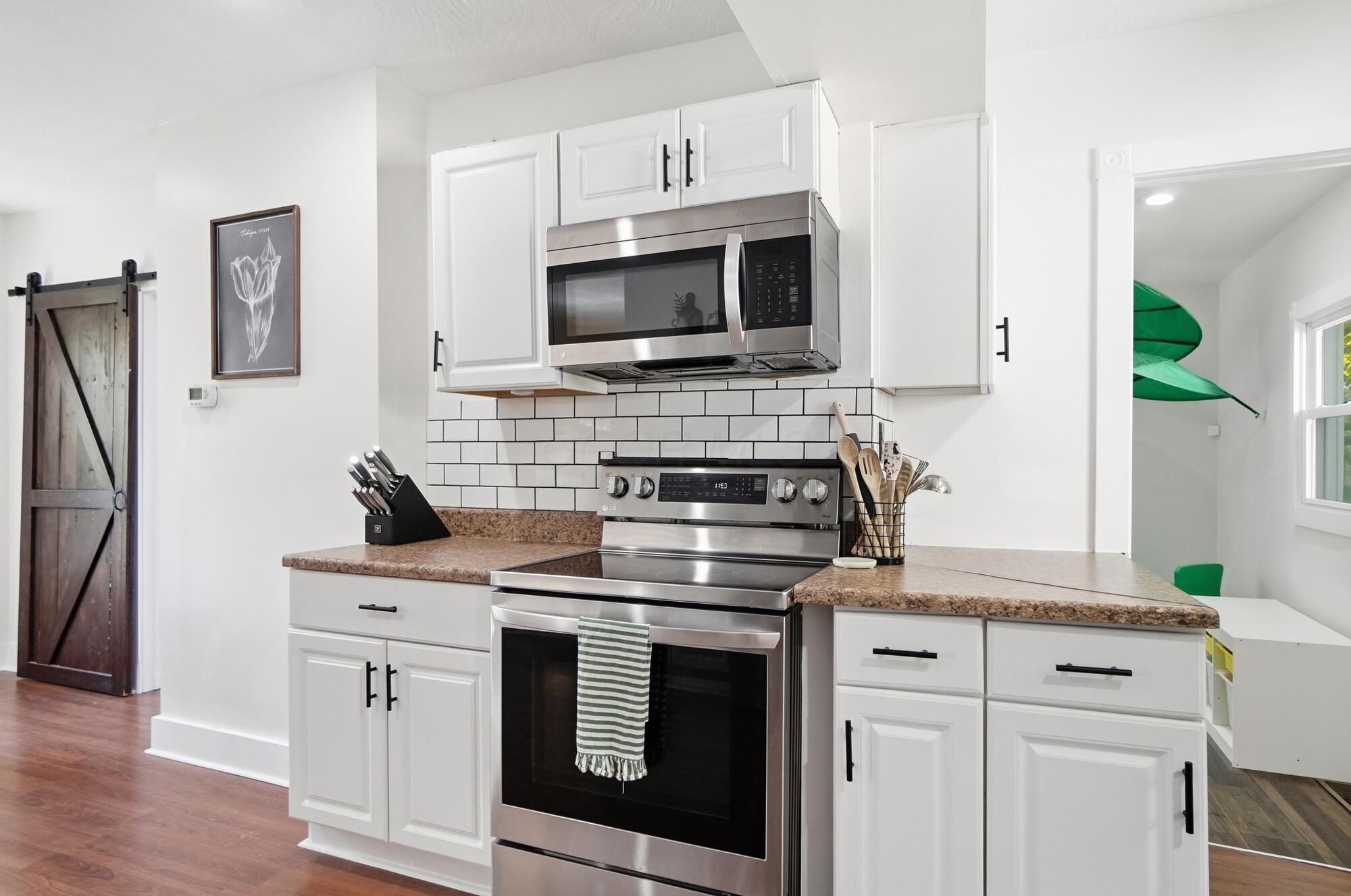 13330 Center Village Road Galena, OH 43021 - Photo 22 of 84 Spacious Kitchen