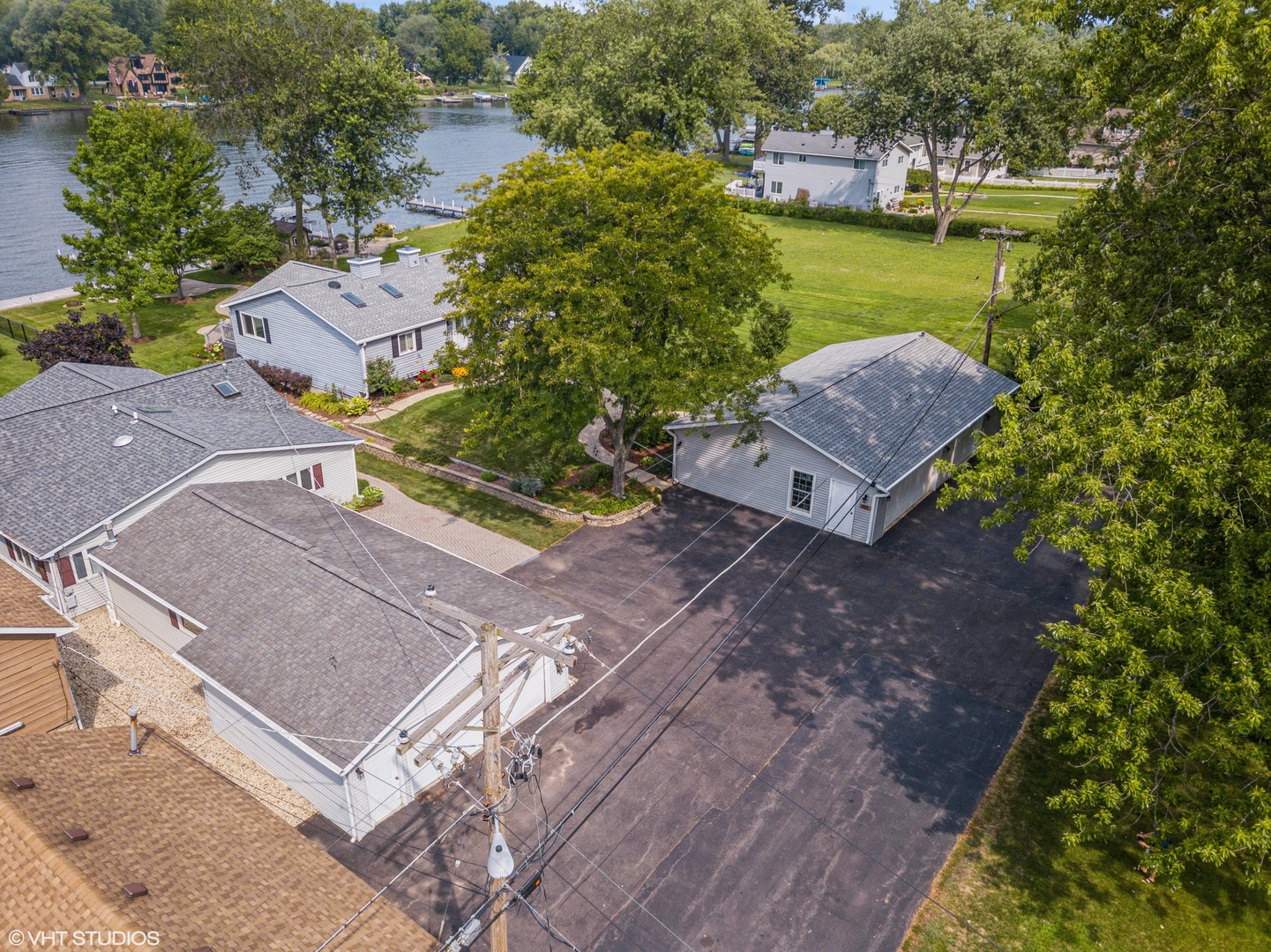 307 North Emerald Drive McHenry, IL 60051 - Photo 29 of 34 an aerial view of a house with outdoor space and lake view
