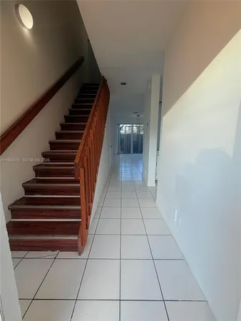 $1,900 | 21300 Northeast 8th Court, Unit 3004, Miami, FL 33179