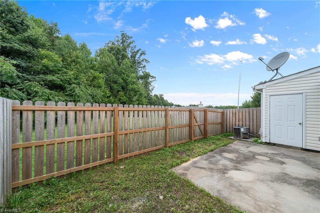 2936 WaterStone Loop High Point, NC 27265 - Photo 24 of 25