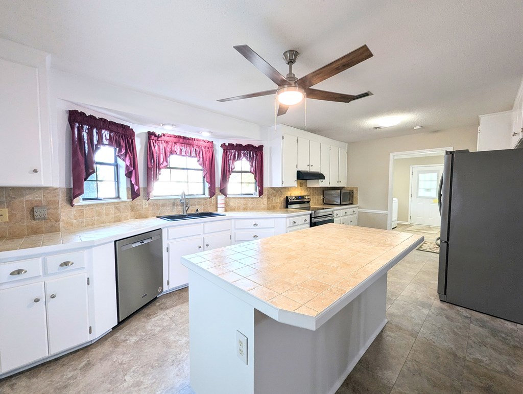 3117 Holland Road Newton, AL 36352 - Photo 13 of 71