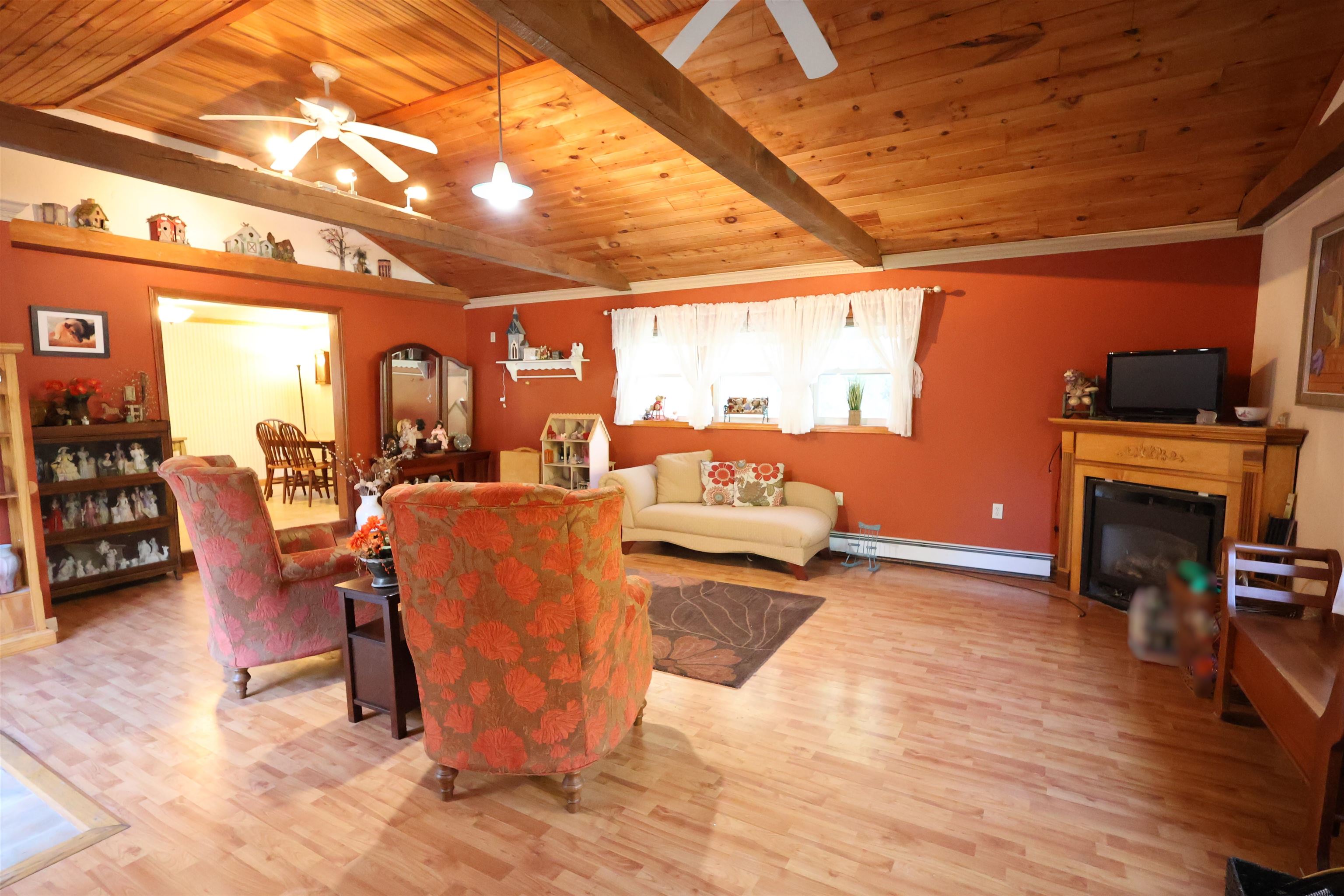 1001 Woodstock Road Hartford, VT 05001 - Photo 13 of 47