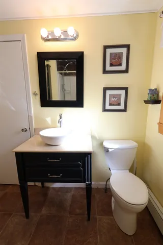 $379,900 | 1001 Woodstock Road, Hartford, VT 05001