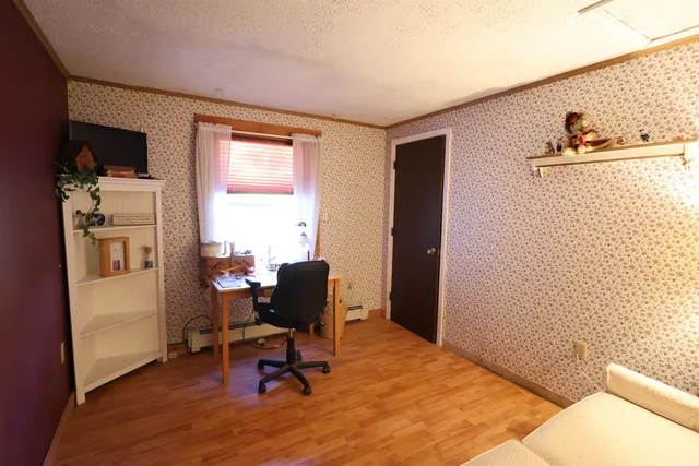 $379,900 | 1001 Woodstock Road, Hartford, VT 05001