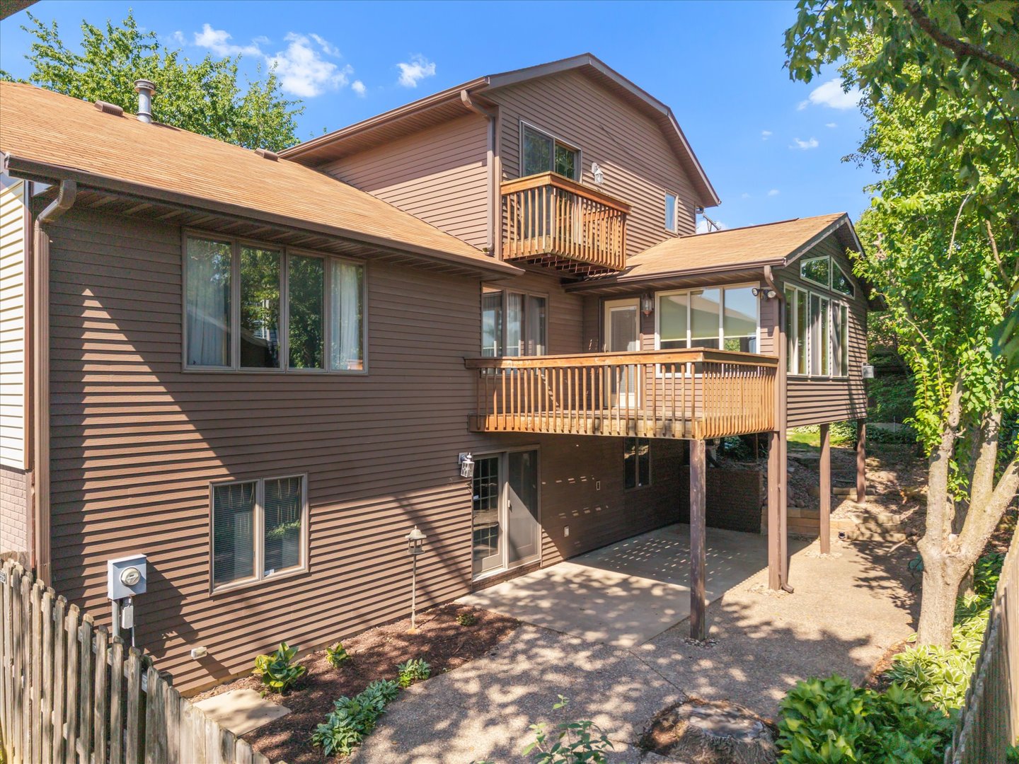 3300 35th Avenue Moline, IL 61265 - Photo 9 of 64
