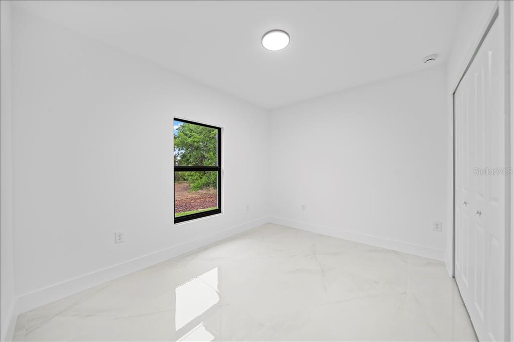 4737 25th Street Southwest Lehigh Acres, FL 33973 - Photo 14 of 34