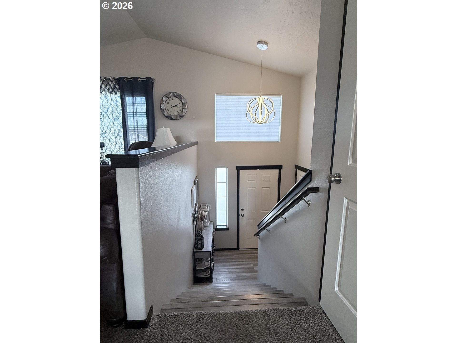 472 Cardinal Place Umatilla, OR 97882 - Photo 15 of 28 a view of entryway