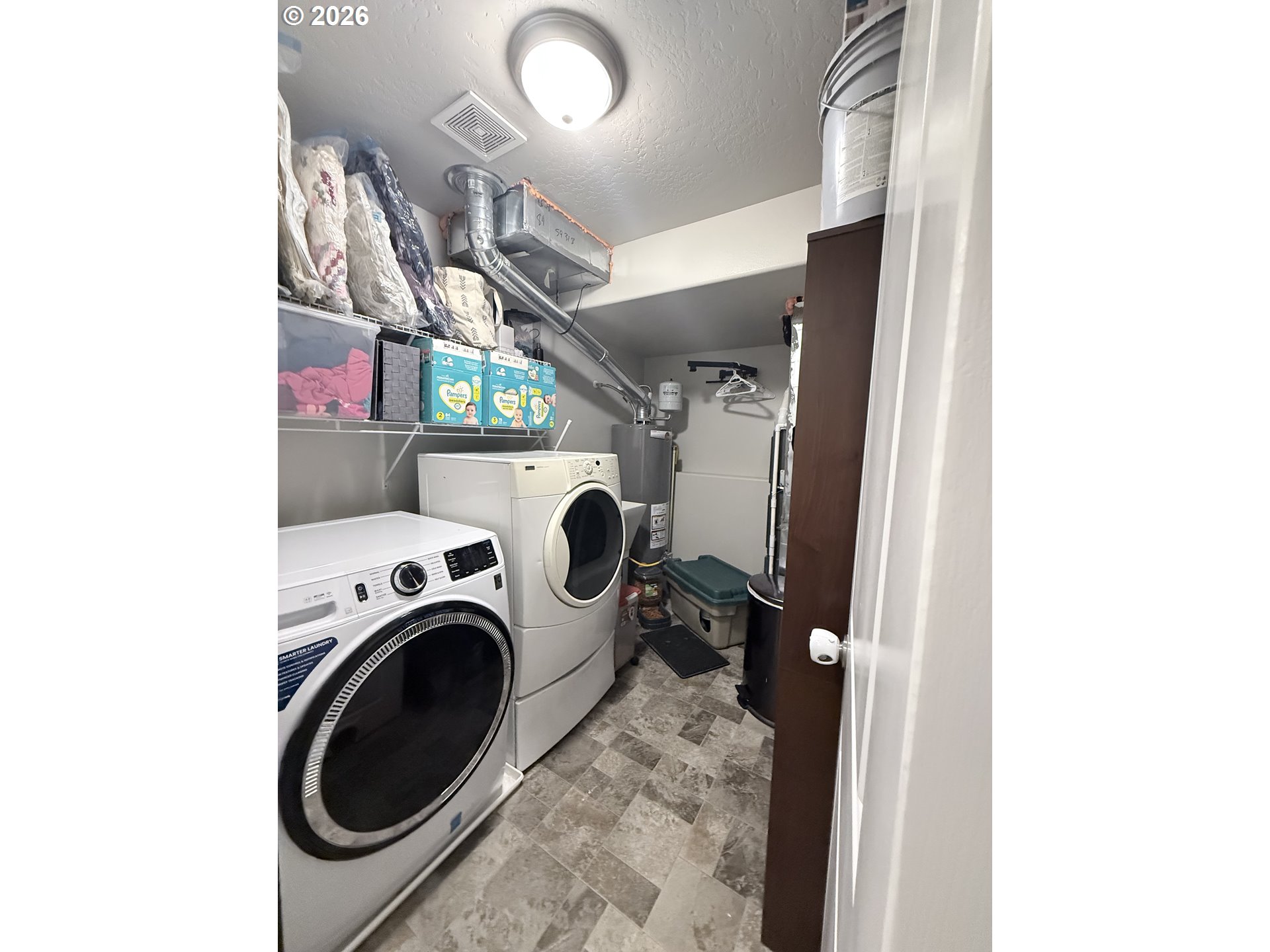 472 Cardinal Place Umatilla, OR 97882 - Photo 22 of 28 a utility room with dryer and washer