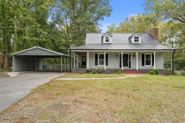 $300,000 | 804 West Scotsdale Road, Laurinburg, NC 28352