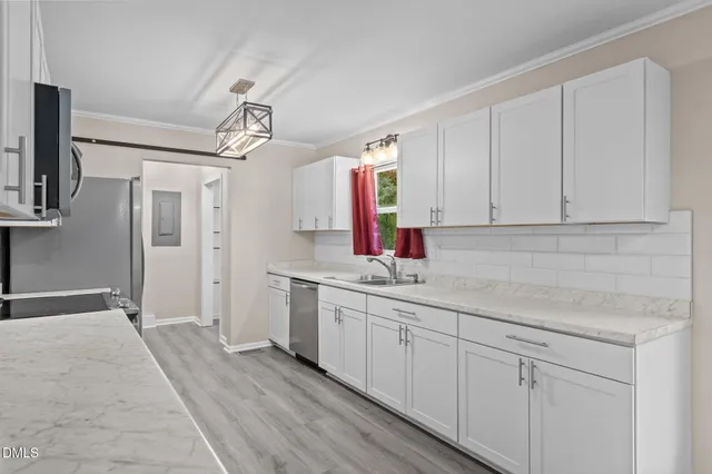 $300,000 | 804 West Scotsdale Road, Laurinburg, NC 28352