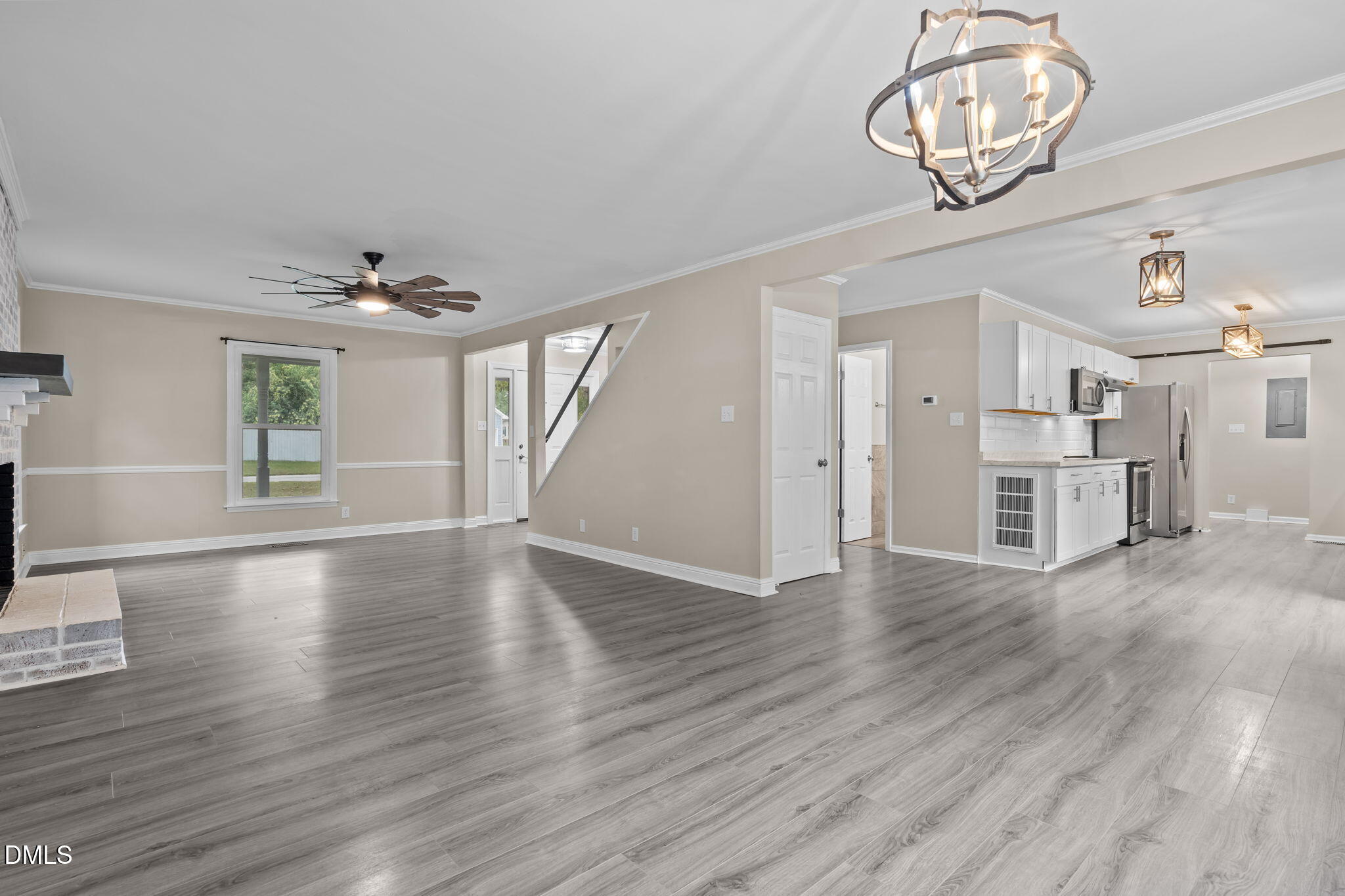 804 West Scotsdale Road Laurinburg, NC 28352 - Photo 13 of 46 a view of a livingroom with wooden floor