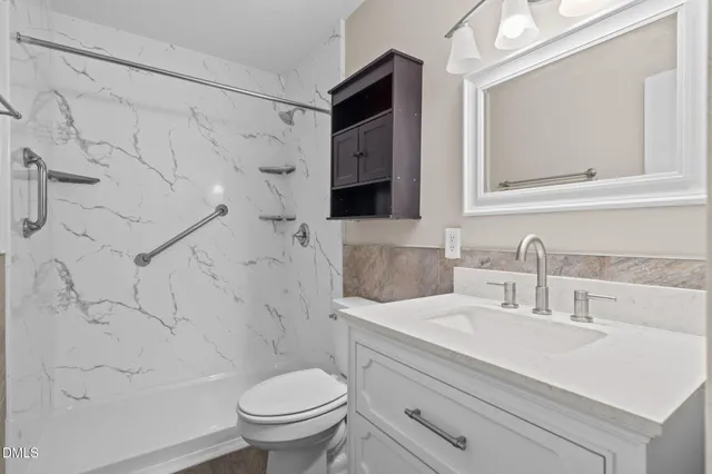 $300,000 | 804 West Scotsdale Road, Laurinburg, NC 28352