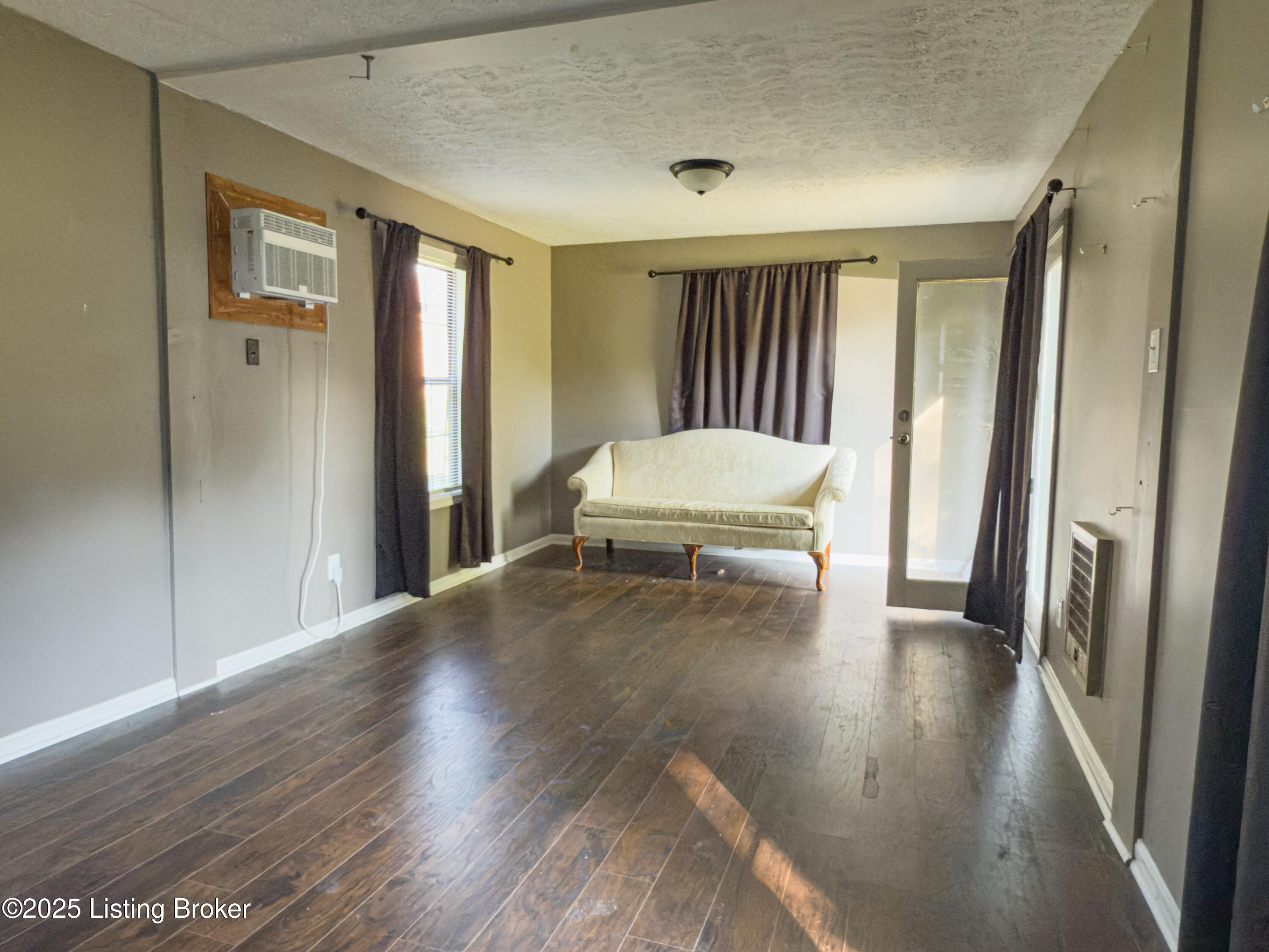 403 Hilltop Road Leitchfield, KY 42754 - Photo 20 of 26 IMG_0759