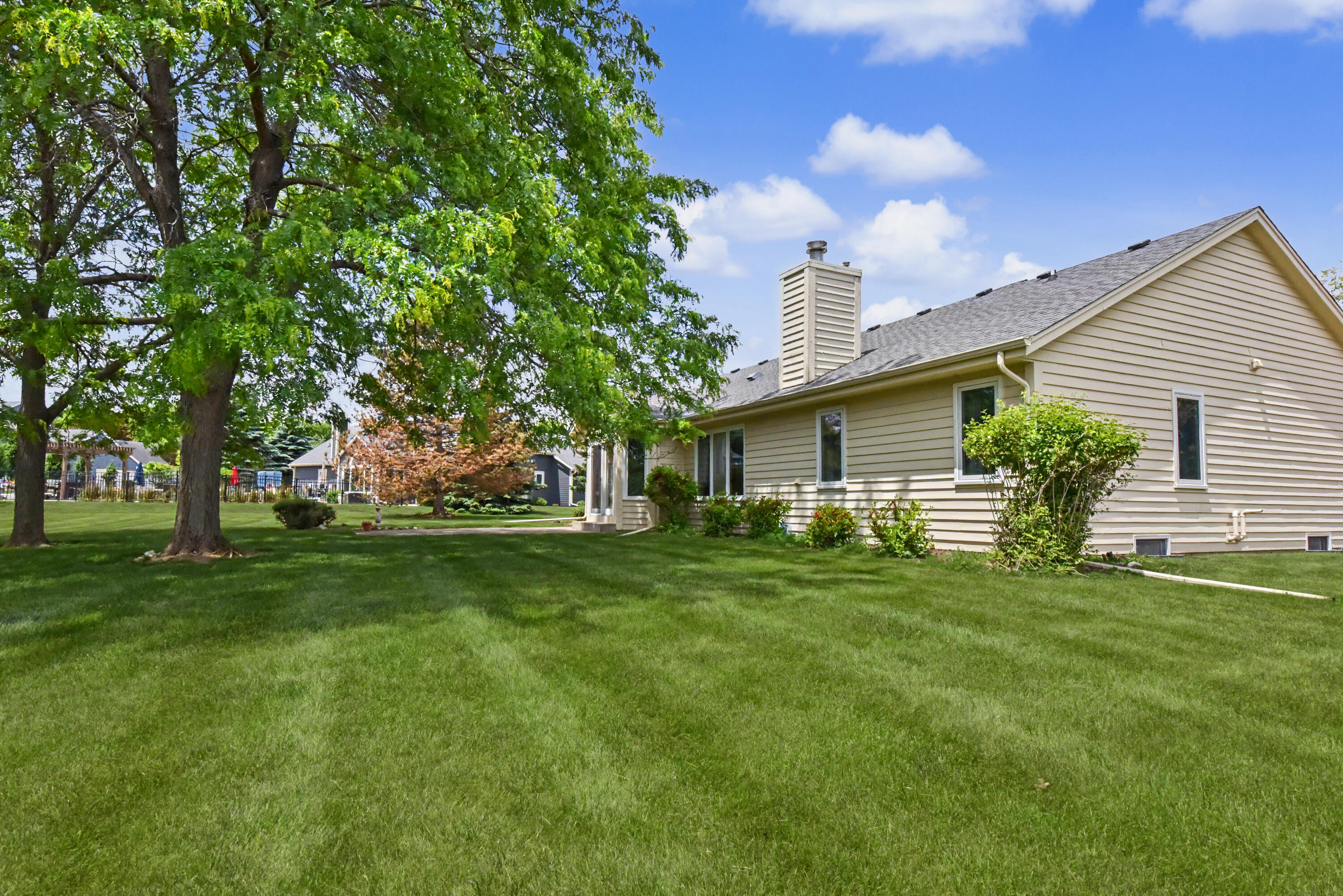 N22W26761 Shooting Star Road Pewaukee, WI 53072 - Photo 41 of 47 DSC_8236