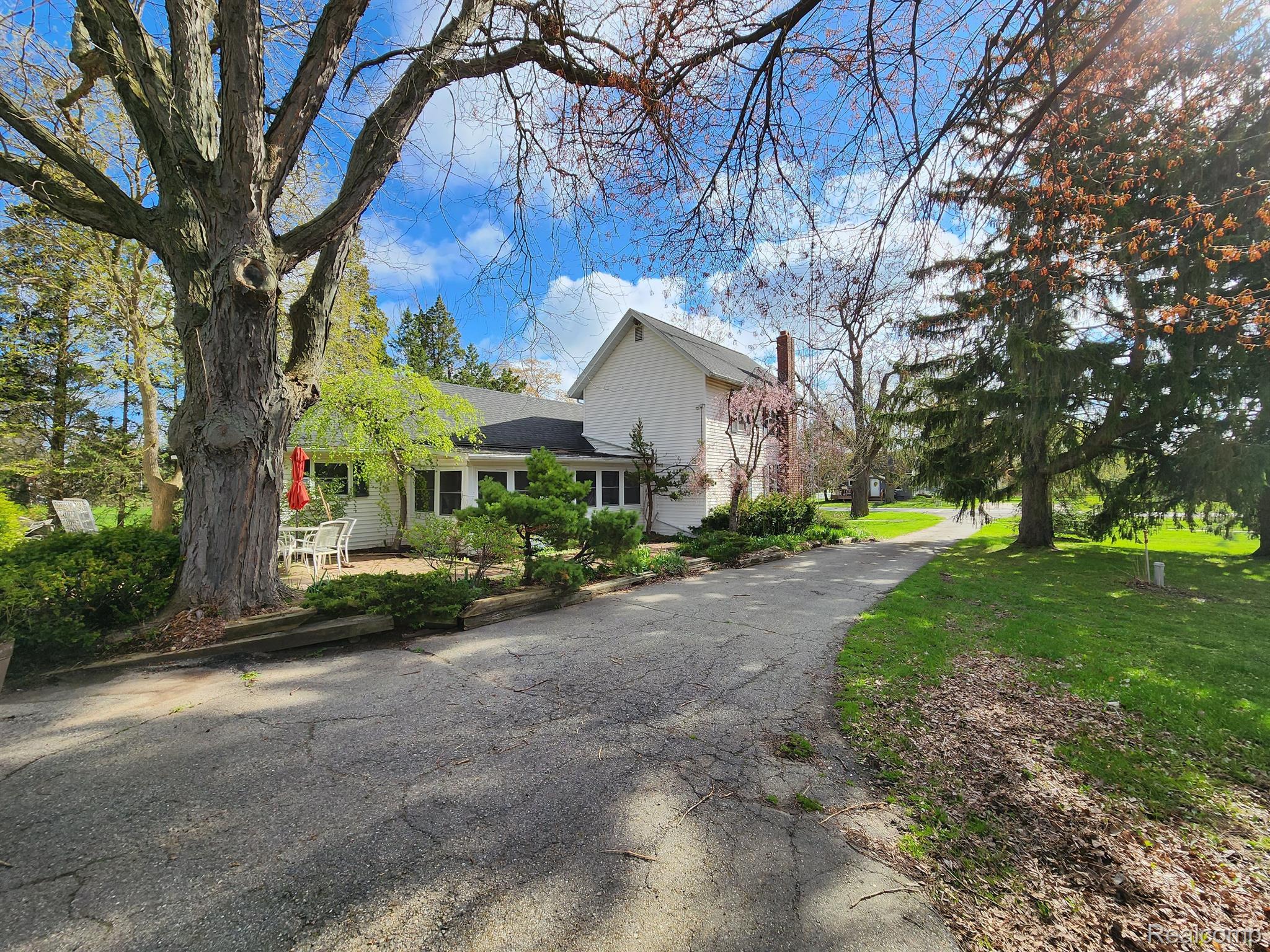 425 South Morrice Road Morrice, MI 48857 - Photo 4 of 35