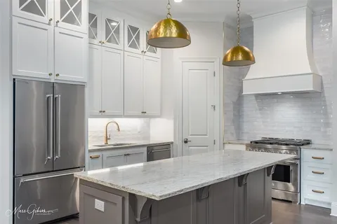 $565,000 | 2005 Woodberry Avenue, Shreveport, LA 71106