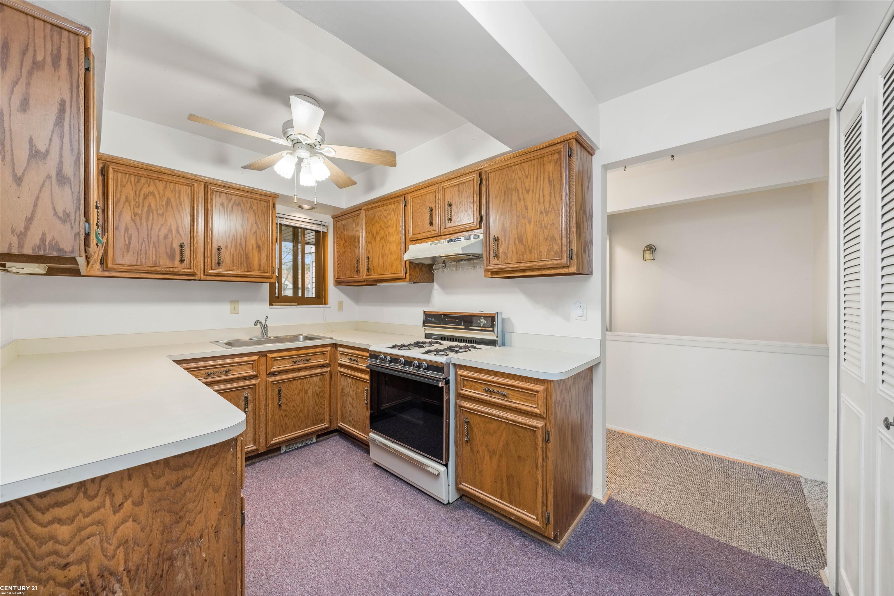 11944 15 Mile Road Sterling Heights, MI 48312 - Photo 10 of 35