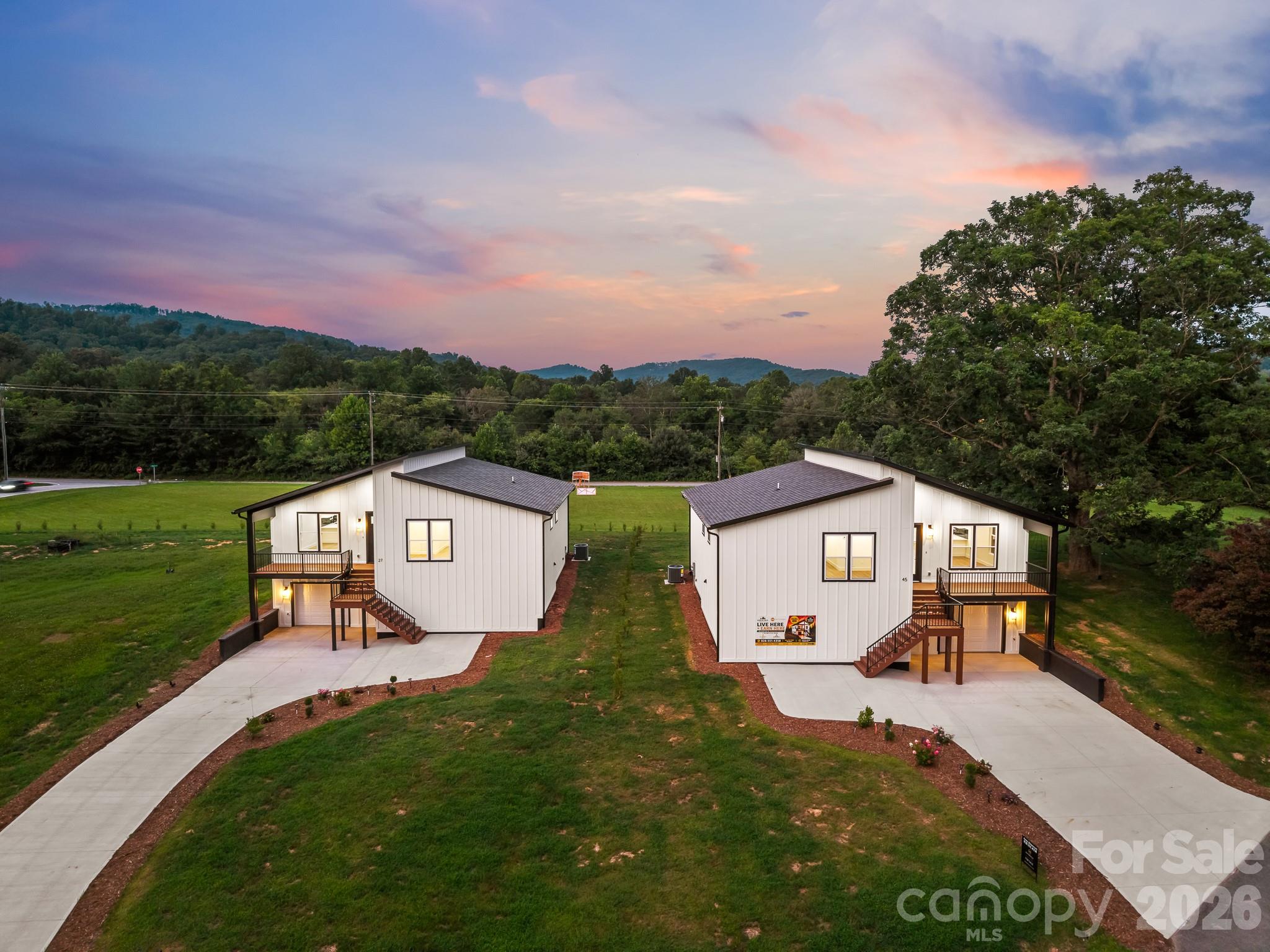 27 Klimovych Road Hendersonville, NC 28792 - Photo 33 of 38