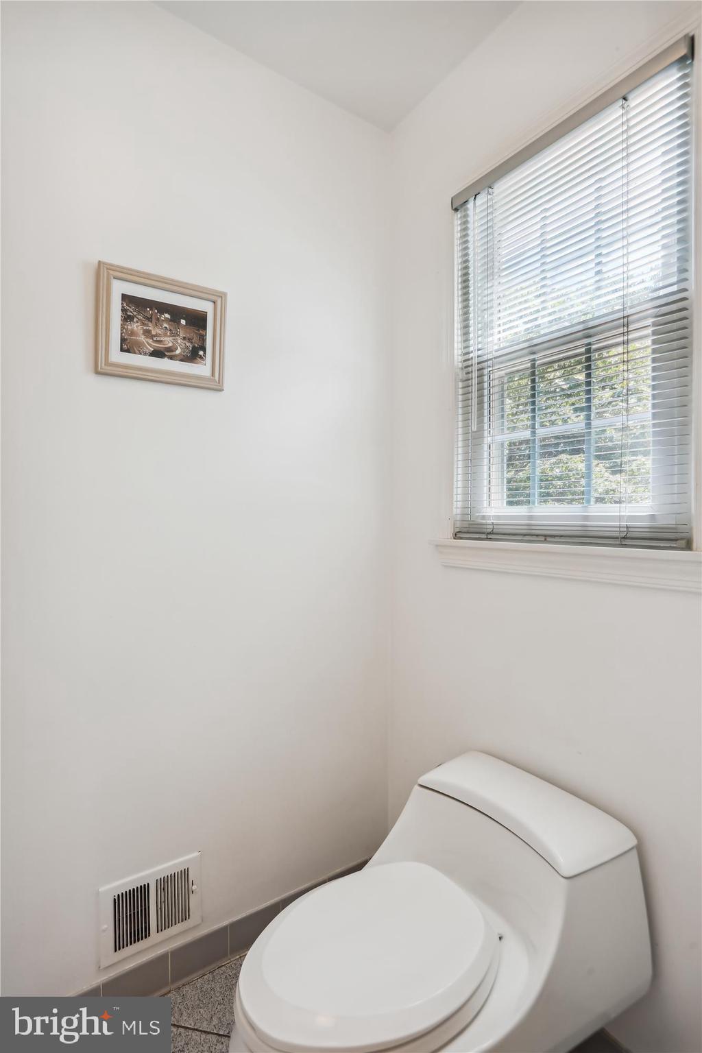 8308 Snug Hill Lane Potomac, MD 20854 - Photo 51 of 73