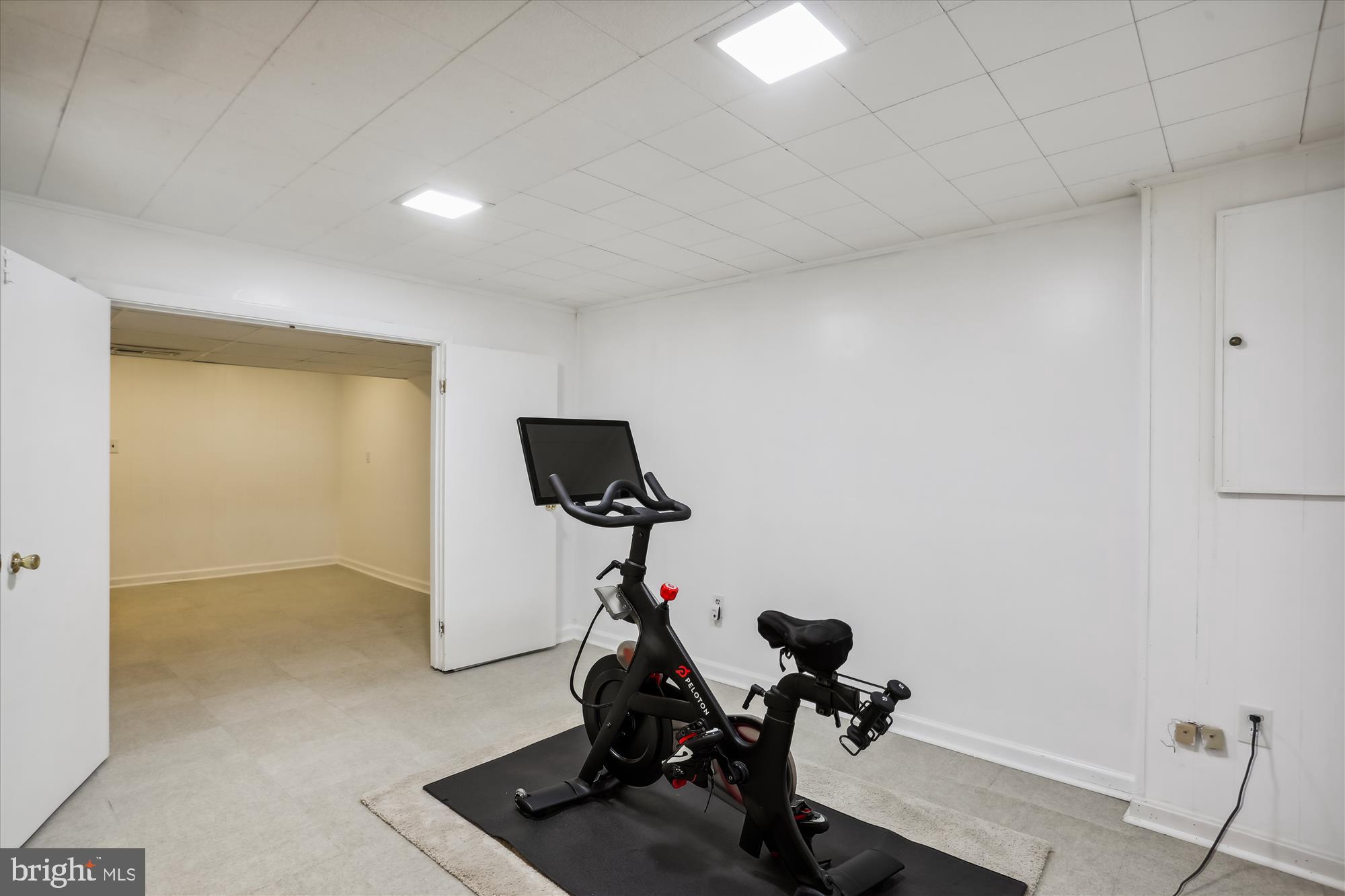 8308 Snug Hill Lane Potomac, MD 20854 - Photo 54 of 73