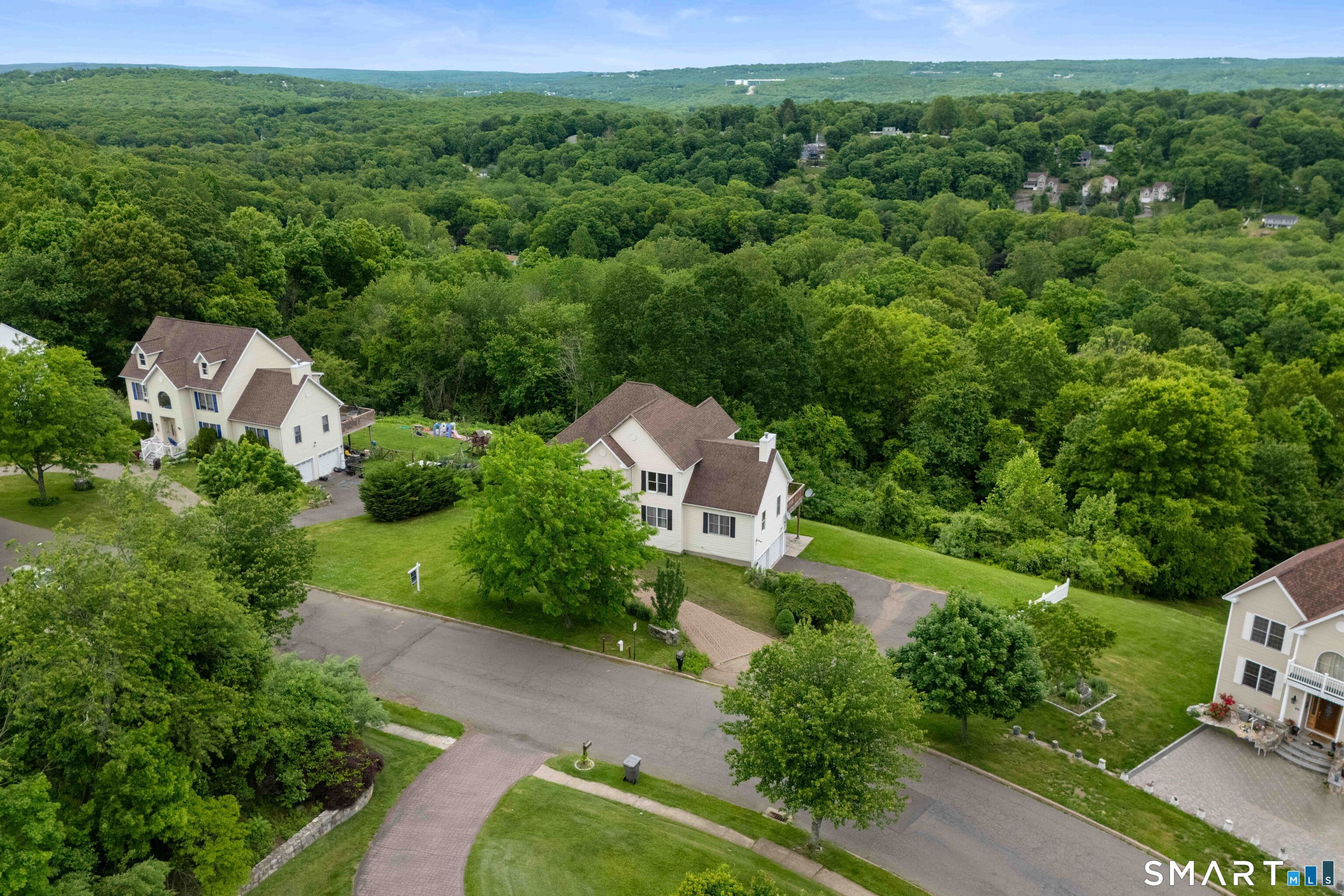77 Graham Ridge Road Naugatuck, CT 06770 - Photo 6 of 10