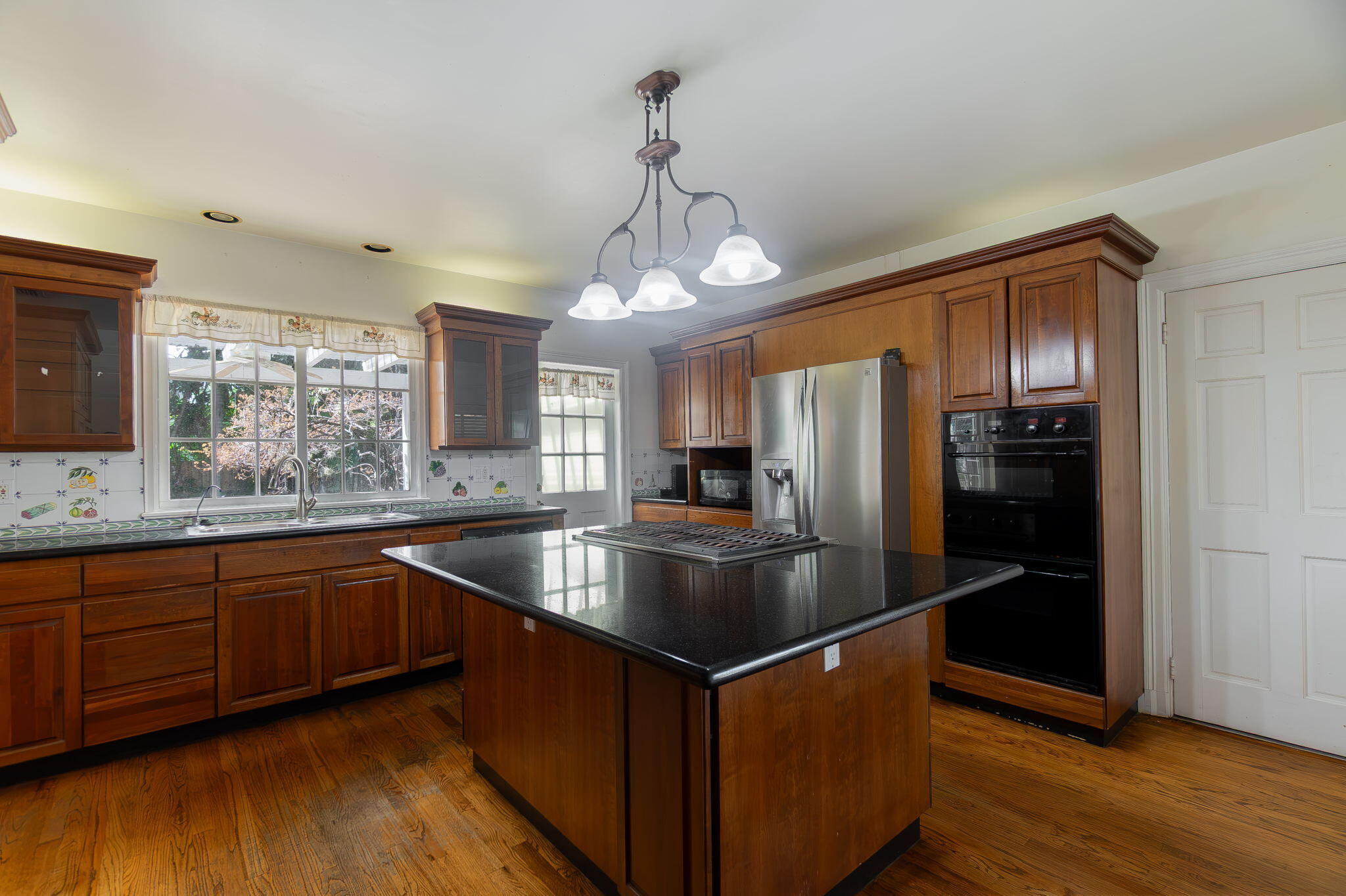 210 Belmonte Road West Palm Beach, FL 33405 - Photo 34 of 67 34-web-or-mls-DSC08497