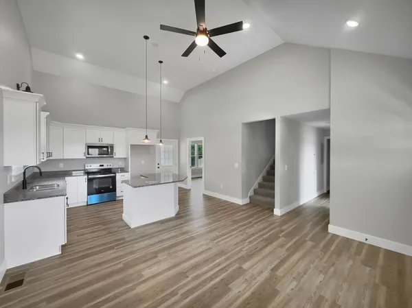 $349,900 | 15 Sunset Court, Hartsville, TN 37074
