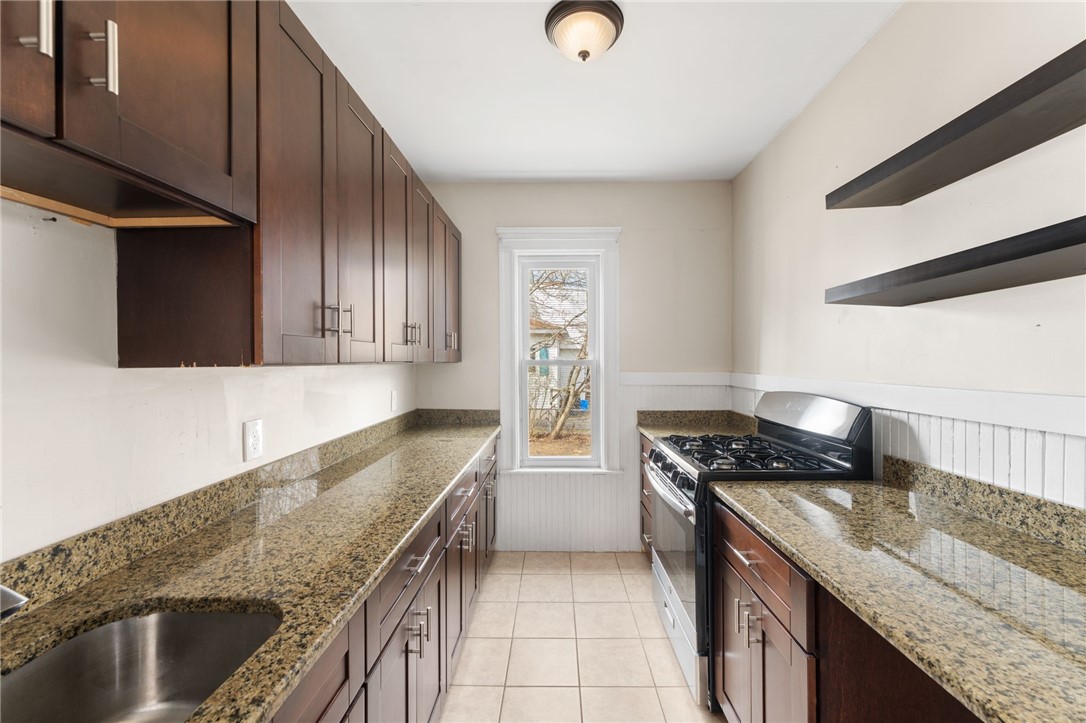 460 Elm Street Woonsocket, RI 02895 - Photo 23 of 42