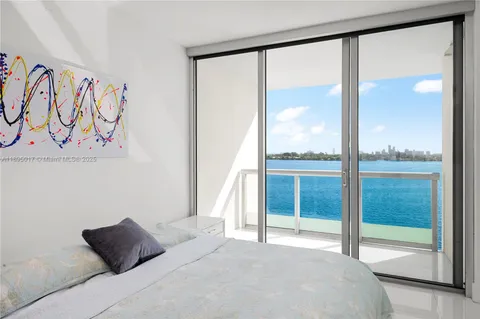 $998,000 | 7935 East Drive, Unit 803, Miami Beach, FL 33141