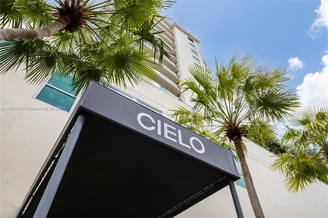 $998,000 | 7935 East Drive, Unit 803, Miami Beach, FL 33141