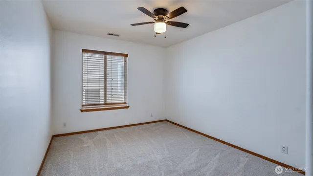 $650,000 | 28843 213th Court Southeast, Kent, WA 98042