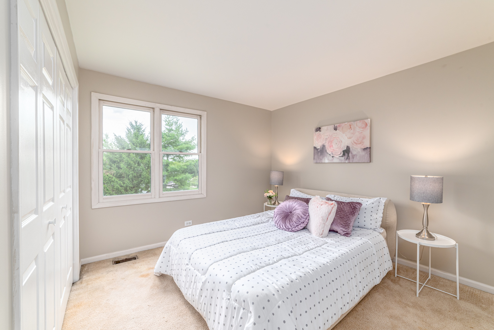 2809 Weld Road Elgin, IL 60124 - Photo 20 of 28 a bedroom with a bed and a window