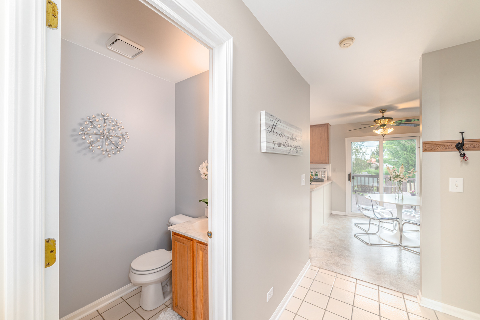 2809 Weld Road Elgin, IL 60124 - Photo 24 of 28 a bathroom with a toilet and a shower