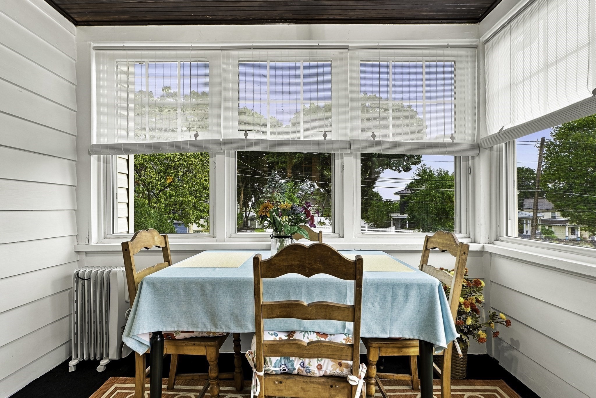 46 Prentice Street Waltham, MA 02451 - Photo 12 of 40 Gallery Image 12