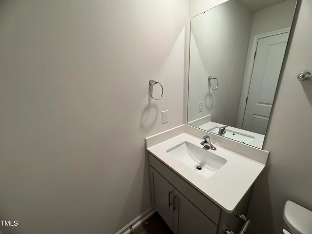 $1,750 | 145 Tributary Way, Fuquay-Varina, NC 27526