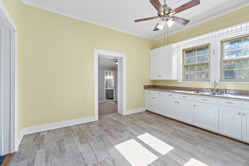 209 Spring Street Ninety Six, SC 29666 - Photo 6 of 10 Gallery Image 6