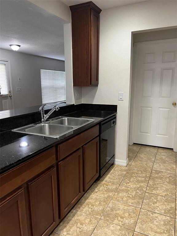 5444 River Rock Road Lakeland, FL 33809 - Photo 4 of 11