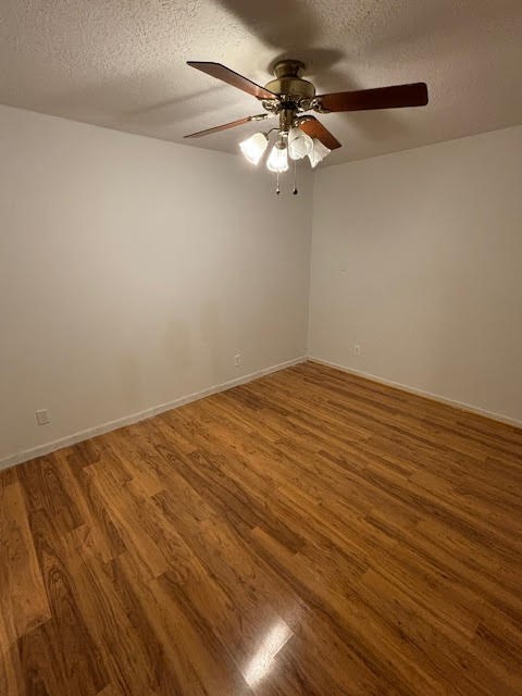 702 Kezee Street Calvert, TX 77837 - Photo 13 of 25