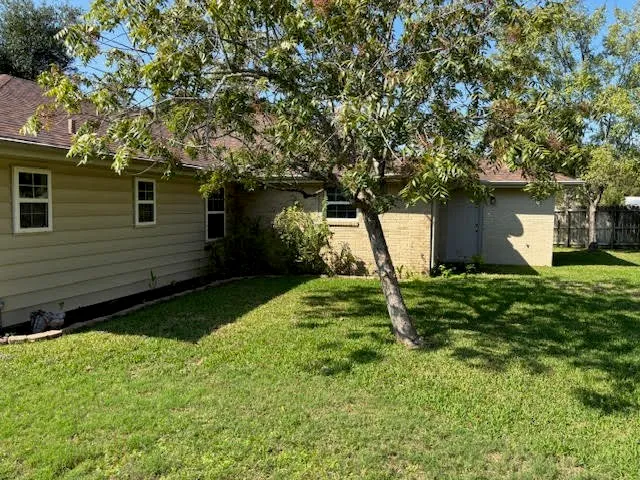 $310,000 | 702 Kezee Street, Calvert, TX 77837