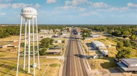 $310,000 | 702 Kezee Street, Calvert, TX 77837