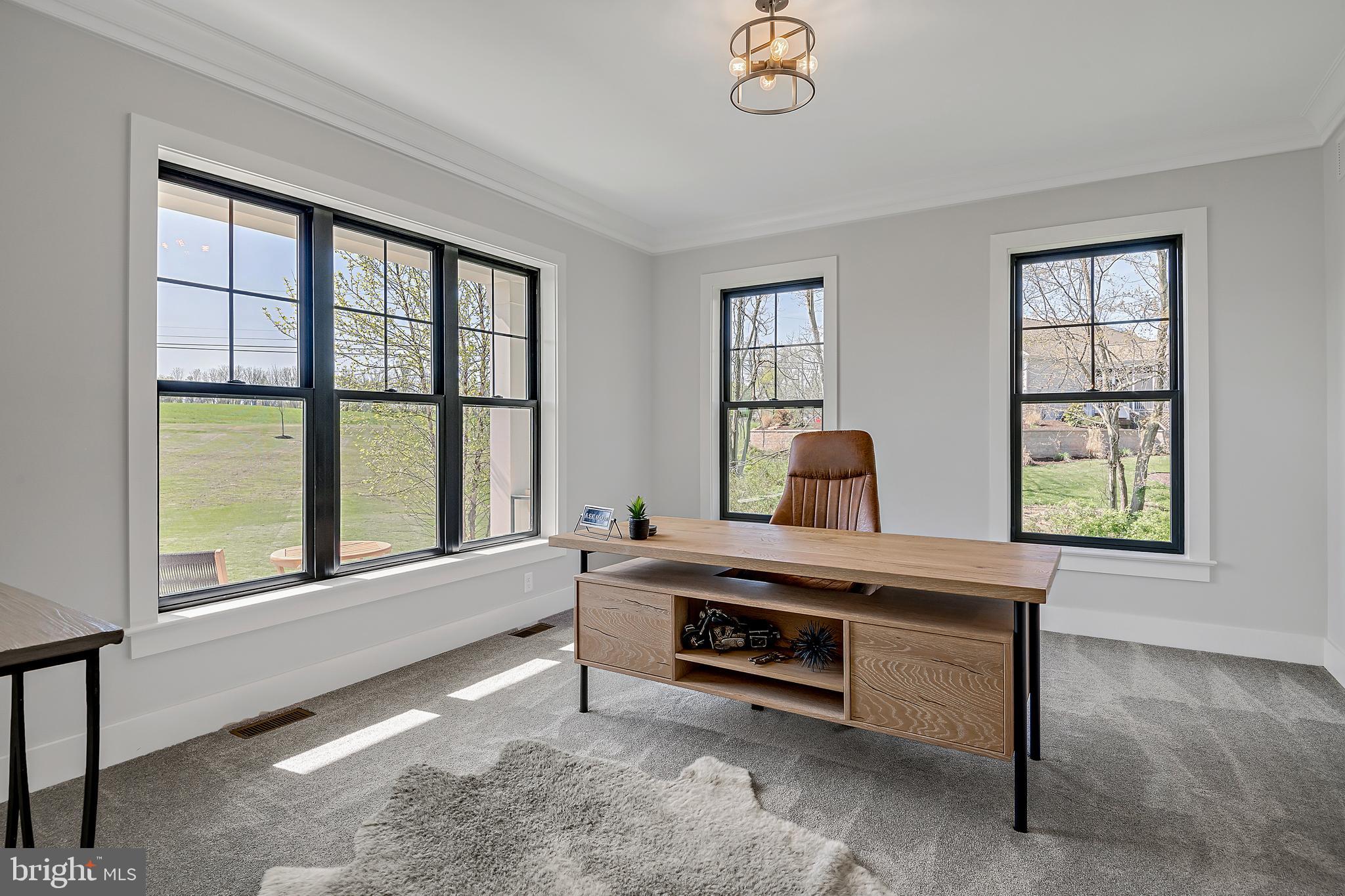 7166 Sterling Road Harrisburg, PA 17112 - Photo 10 of 53 Gallery Image 10