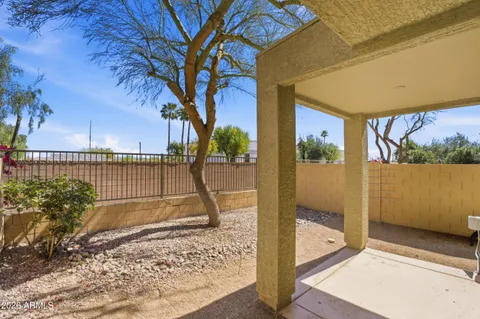 $389,900 | 2250 East Deer Valley Drive, Unit 10, Phoenix, AZ 85024