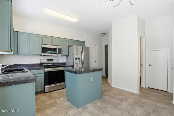 $379,000 | 2250 East Deer Valley Drive, Unit 10, Phoenix, AZ 85024